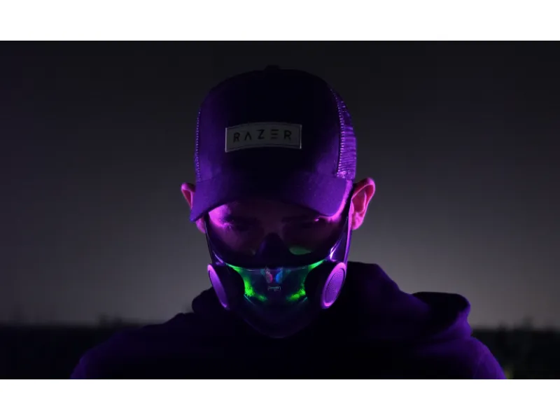 CES 2021 - Razer maske sa RGB svetlom