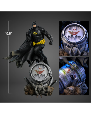Statue DC Comics - Batman Deluxe (Black Version Exclusive) 