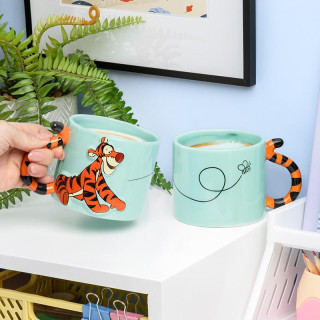 Šolja Paladone 3D - Winnie the Pooh - Tigger Shaped Mug 