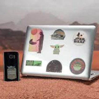 Nalepnice Paladone - The Mandalorian - The Child Gadget Decals 