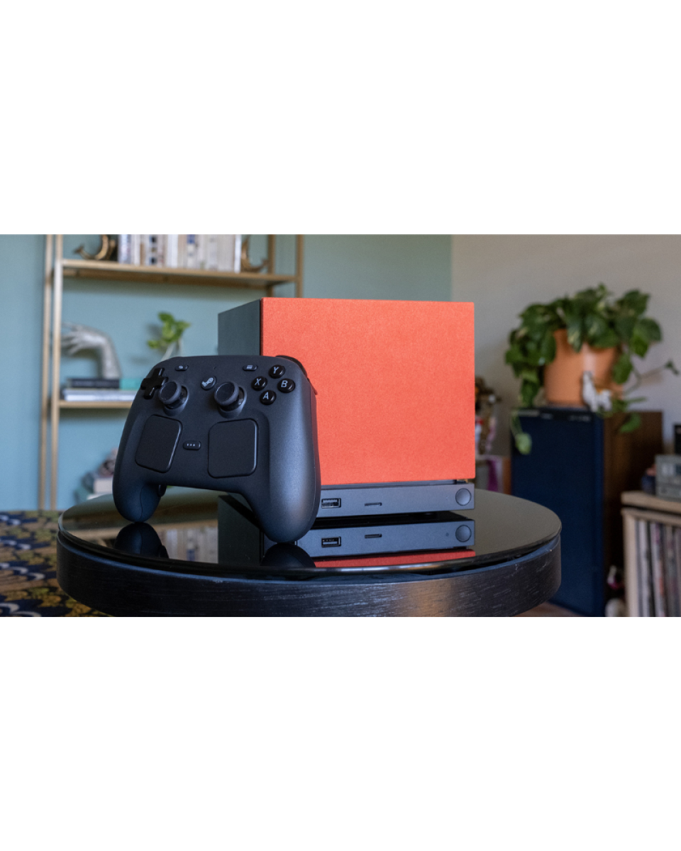 Konzola Valve Steam Machine 2TB + 2 Faceplates 