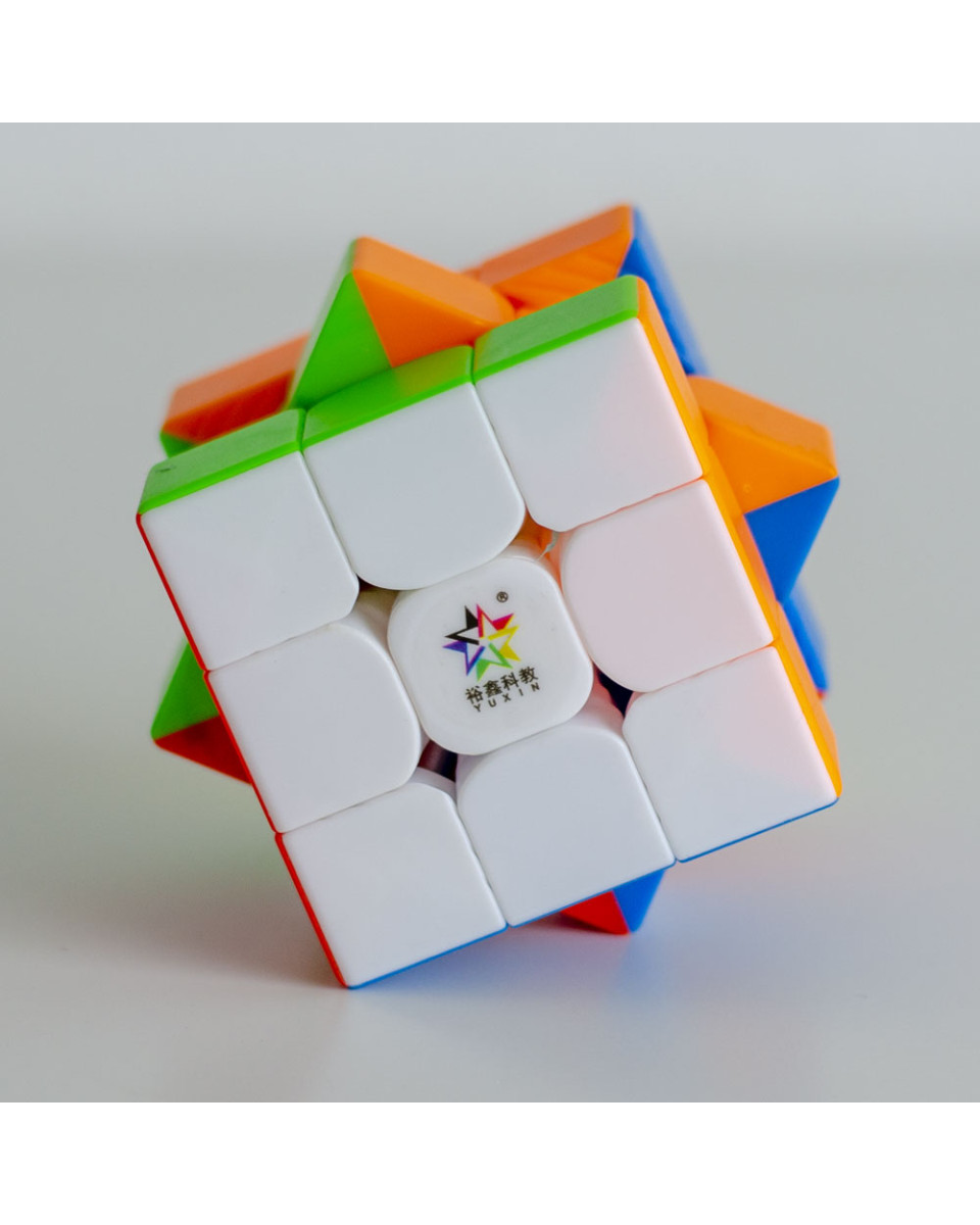 Rubikova kocka Yuxin Kylin 3x3 - Stickerless 