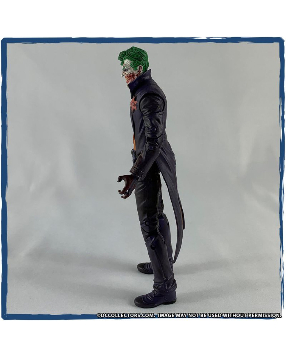 Action Figure Dc Essentials - The Joker (dceased) 